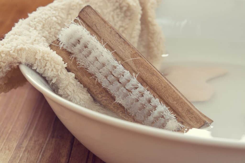 we can use coffee beans as an exfoliating facial scrub