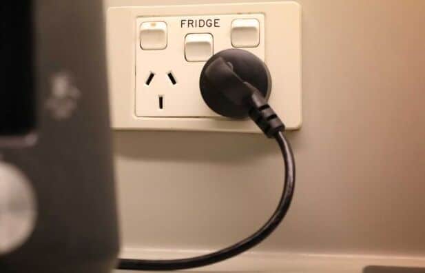 turn off power at the wall 
